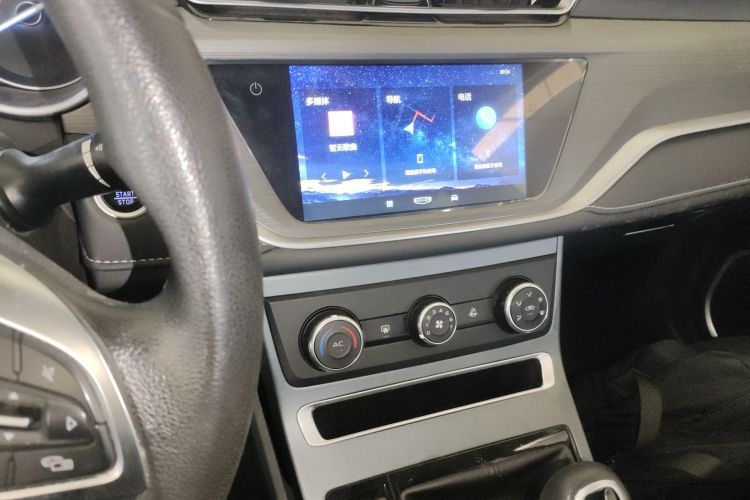 GEELY Emgrand 2021 #13 GEELY Emgrand 2021 car image #13