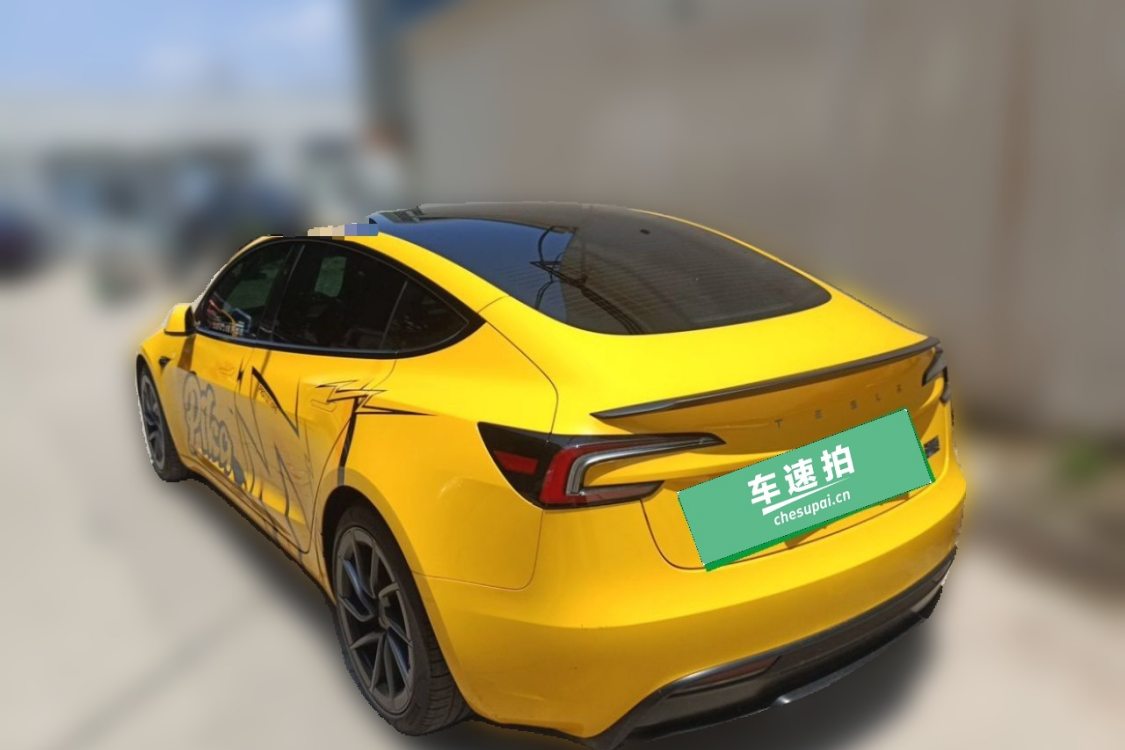 Tesla Model 3 2025 imagen de coche #3