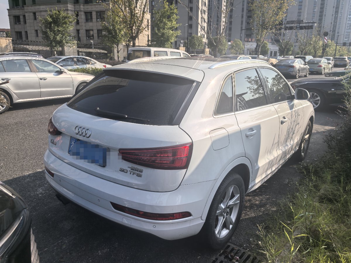 Audi Q3 2018 #3 Audi Q3 2018 صورة سيارة #3