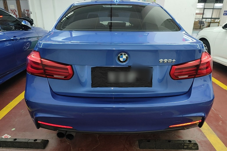 BMW 3 Series 2017 car image #6