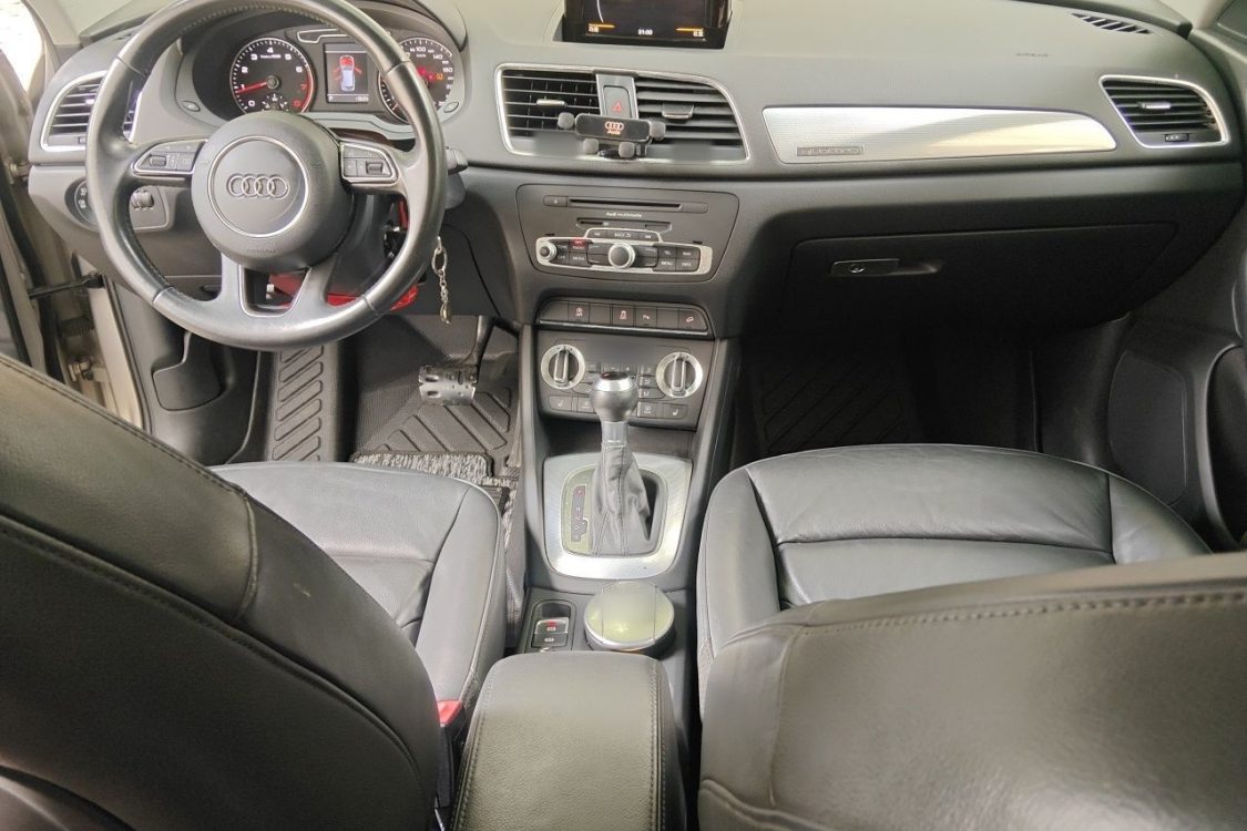 Audi Q3 2015 #23 Audi Q3 2015 car image #23
