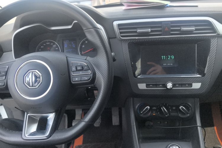 MG ZS 2019 immagine di auto #10