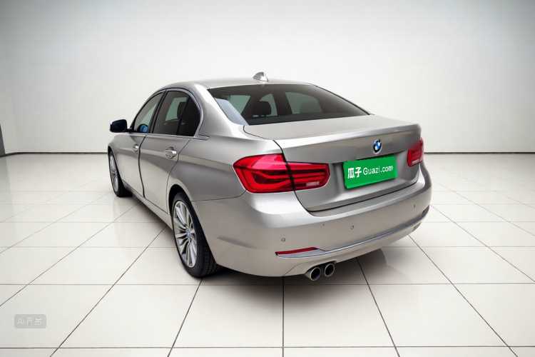 BMW 3 Series 2019 car image #5