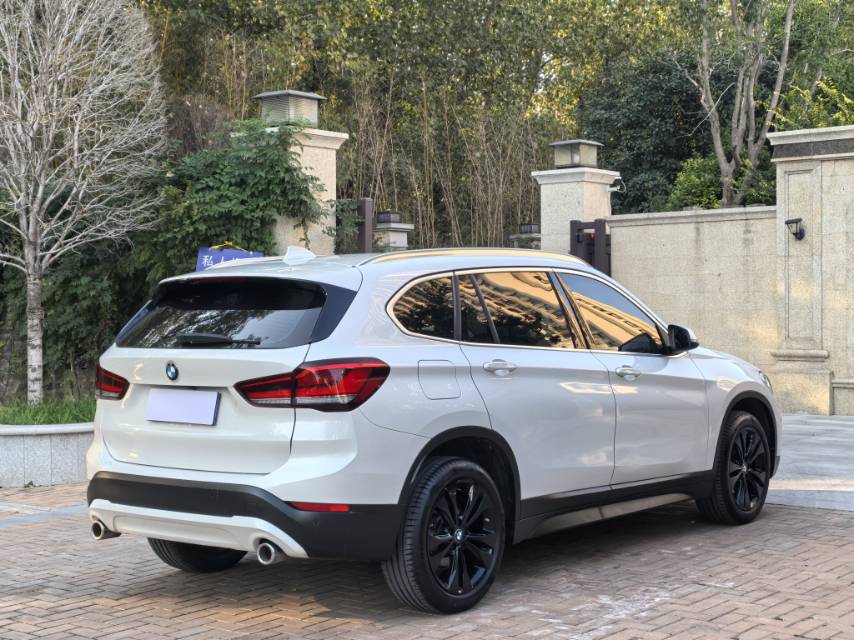 BMW X1 2021 car image #7