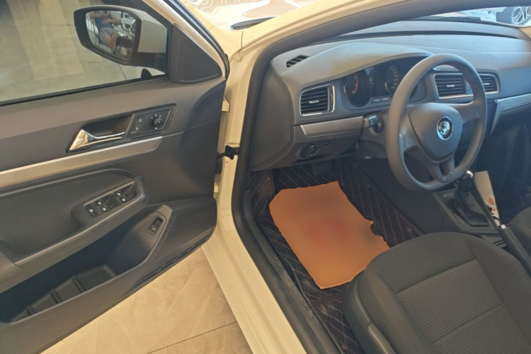 Volkswagen Lavida 2017 immagine di auto #16