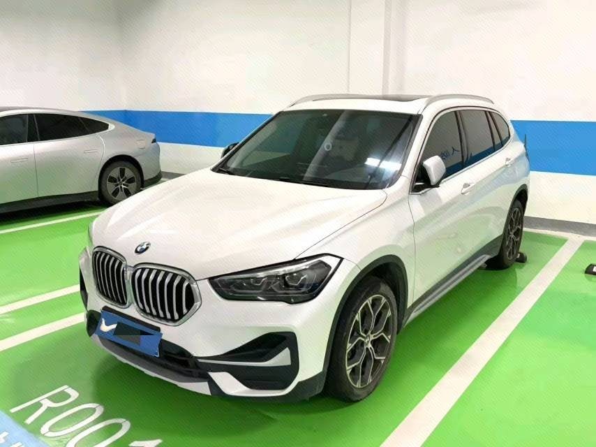BMW X1 2022 BMW X1 2022 car image