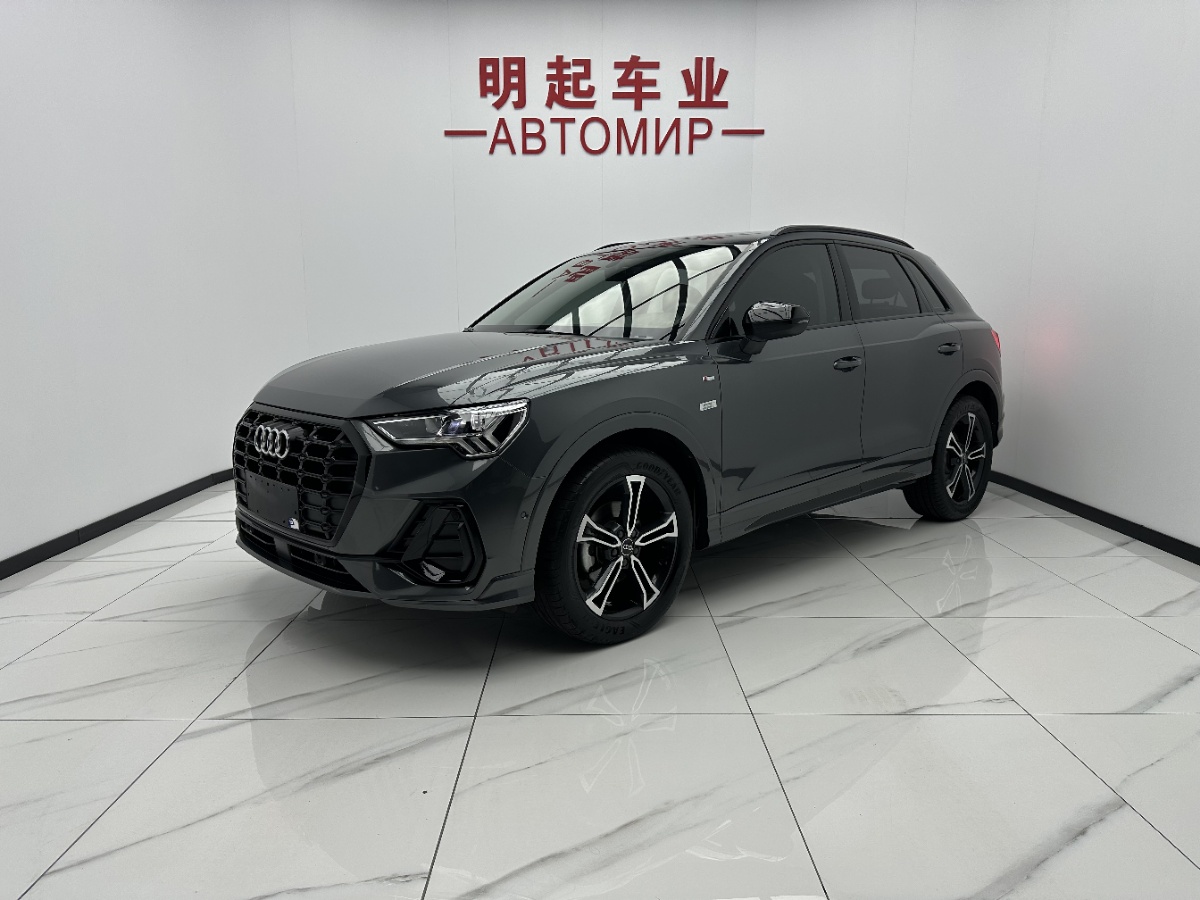 Audi Q3 2023 car image 
