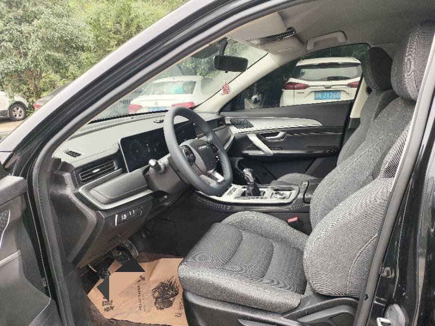 Jetour X70 PLUS 2022 car image #6