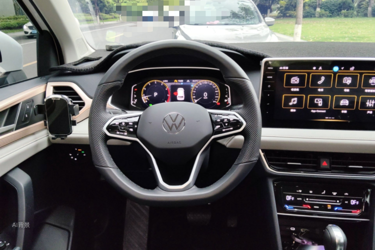 Volkswagen Tharu 2024 immagine di auto #12