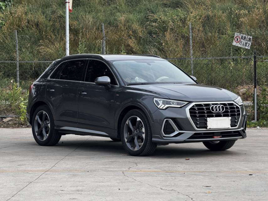 Audi Q3 2022 #5 Audi Q3 2022 car image #5