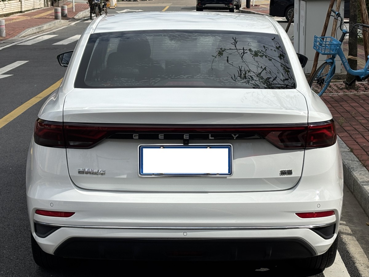 GEELY Emgrand 2022 #8 GEELY Emgrand 2022 car image #8