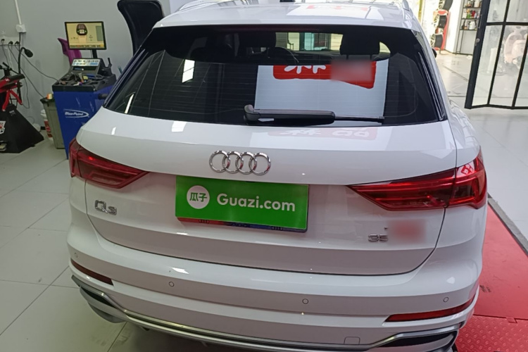 Audi Q3 2023 #4 Audi Q3 2023 car image #4