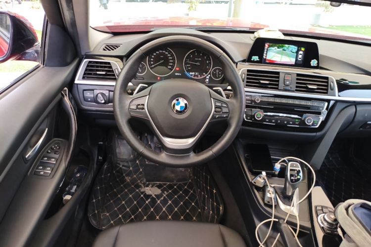 BMW 3 Series 2017 #12 BMW 3 Series 2017 car image #12