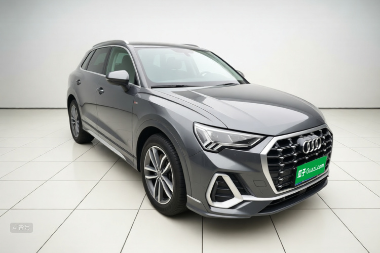 Audi Q3 2021 car image #4