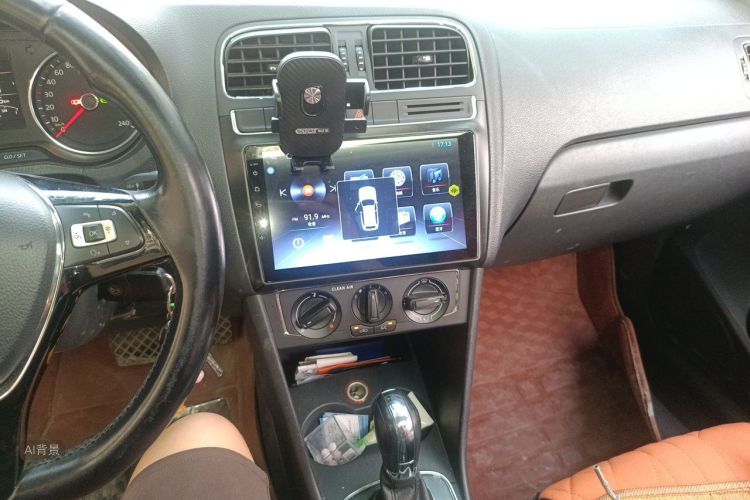 Volkswagen Polo 2016 car image #15