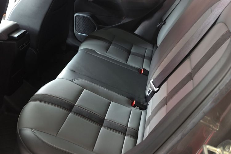 GEELY Coolray 2023 #13 GEELY Coolray 2023 car image #13