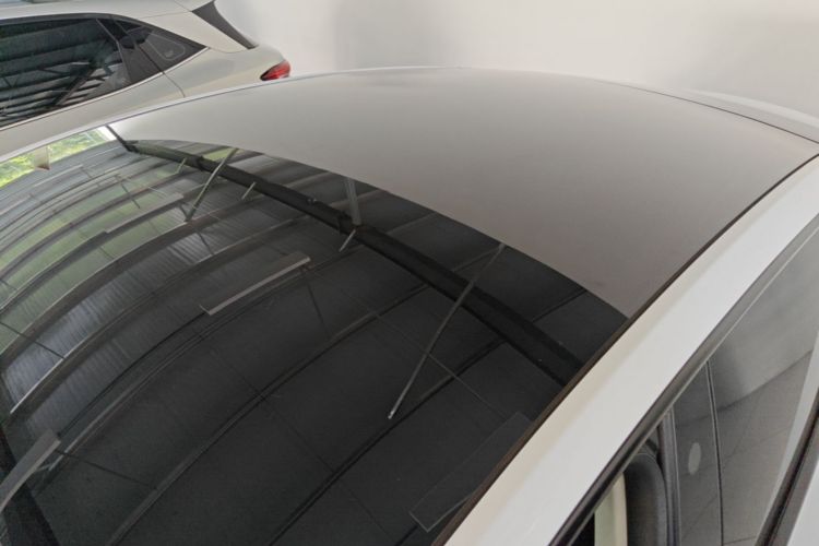 Tesla Model Y 2021 #25 Tesla Model Y 2021 car image #25