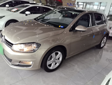 Volkswagen Golf 2017 Volkswagen Golf 2017 car image