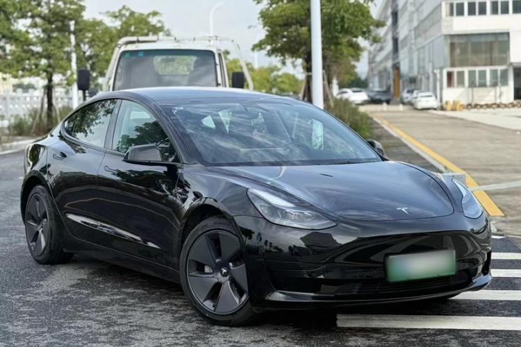Tesla Model 3 2023 #4 Tesla Model 3 2023 car image #4