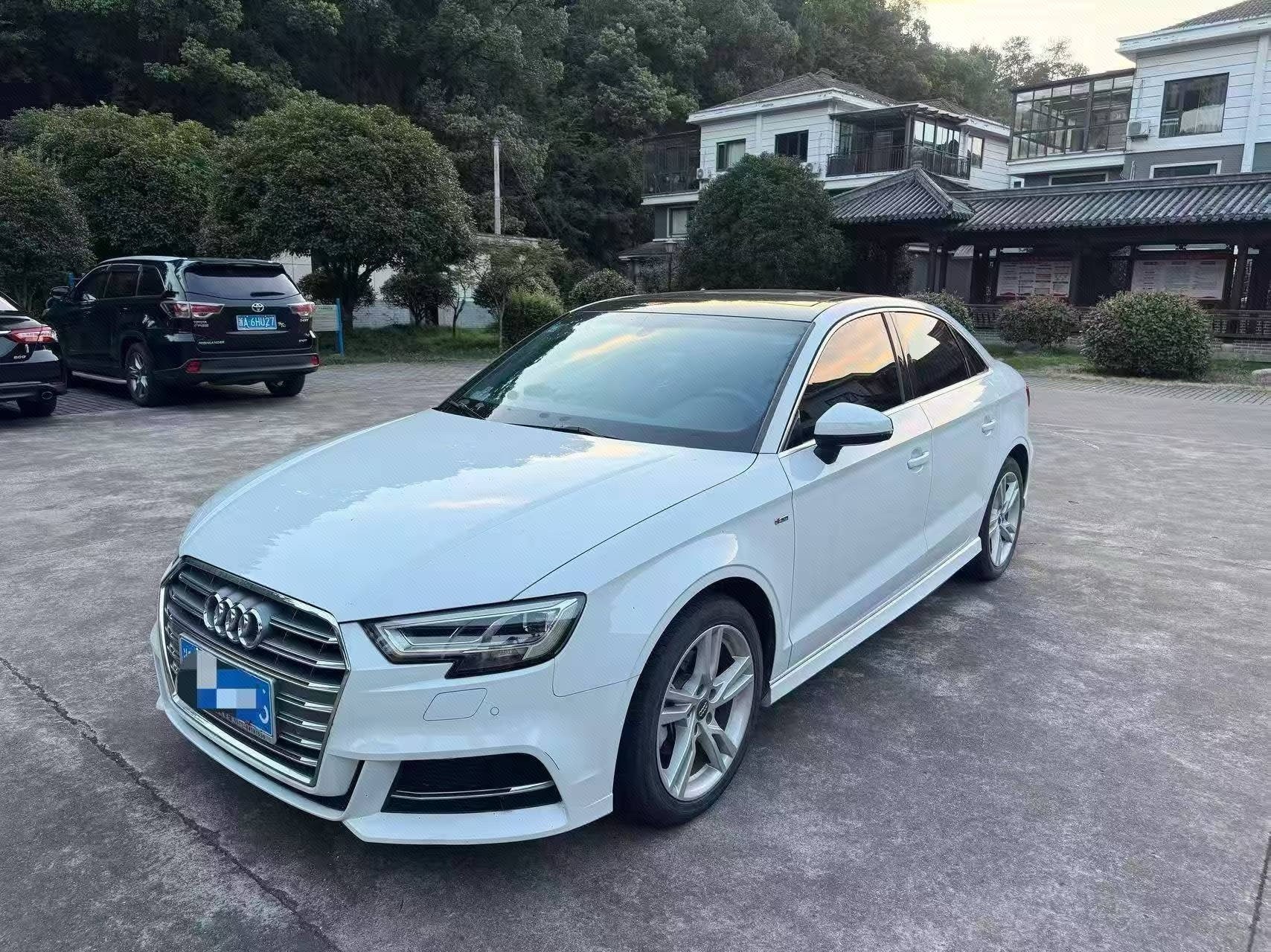2020 2020 car image