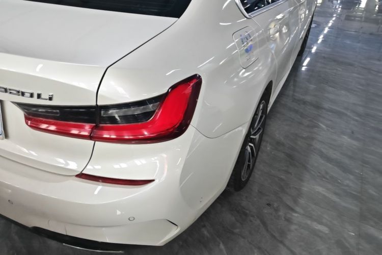 BMW 3 Series 2020 #8 BMW 3 Series 2020 immagine di auto #8