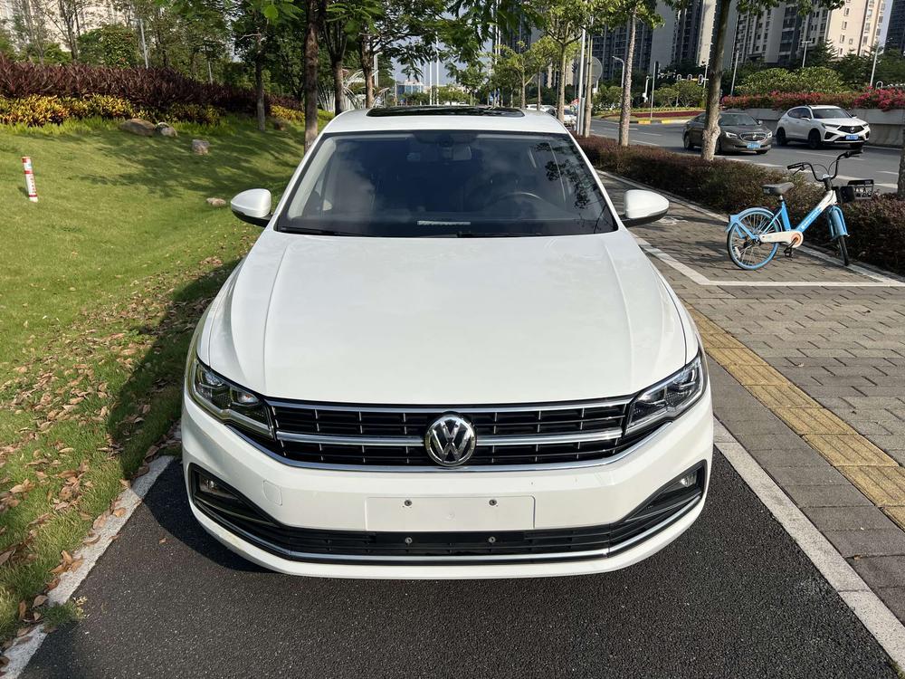 Volkswagen Bora 2020 car image #2