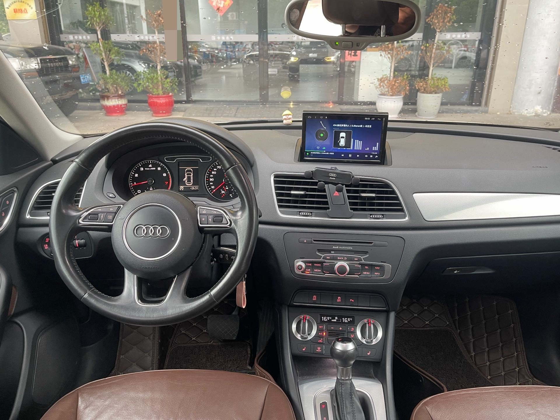 Audi Q3 2014 #6 Audi Q3 2014 car image #6