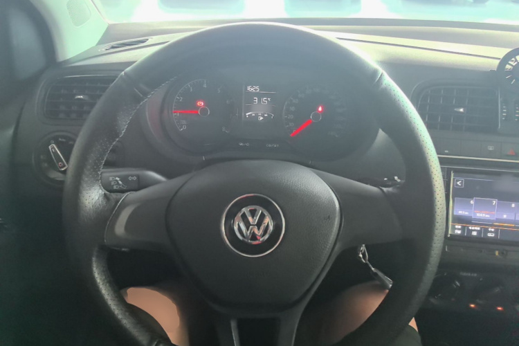 Volkswagen Polo 2018 #15 Volkswagen Polo 2018 car image #15