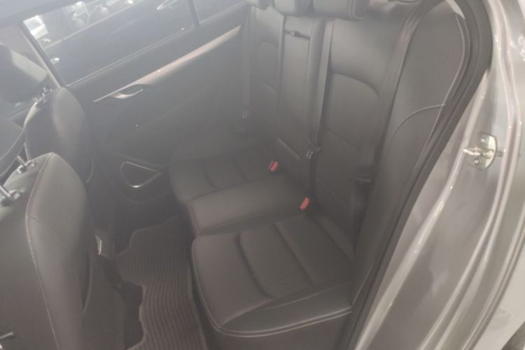 GEELY Emgrand 2020 #17 GEELY Emgrand 2020 car image #17