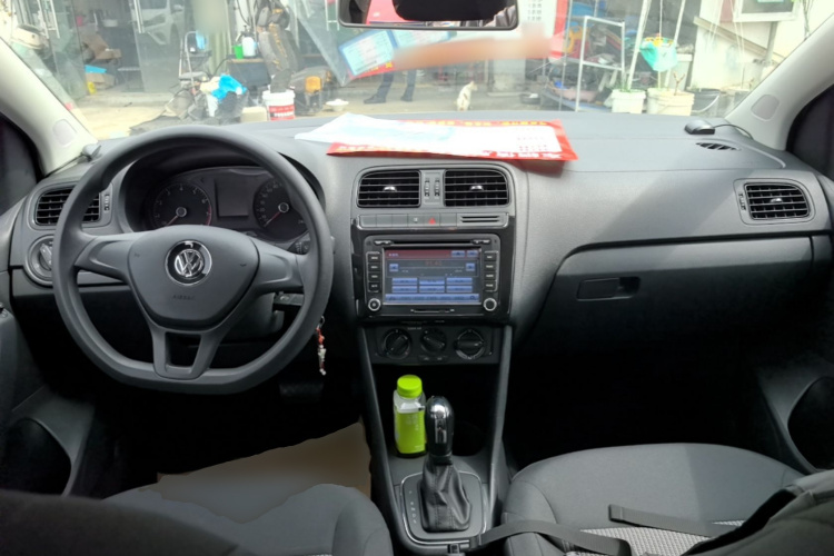 Volkswagen Polo 2017 #10 Volkswagen Polo 2017 car image #10