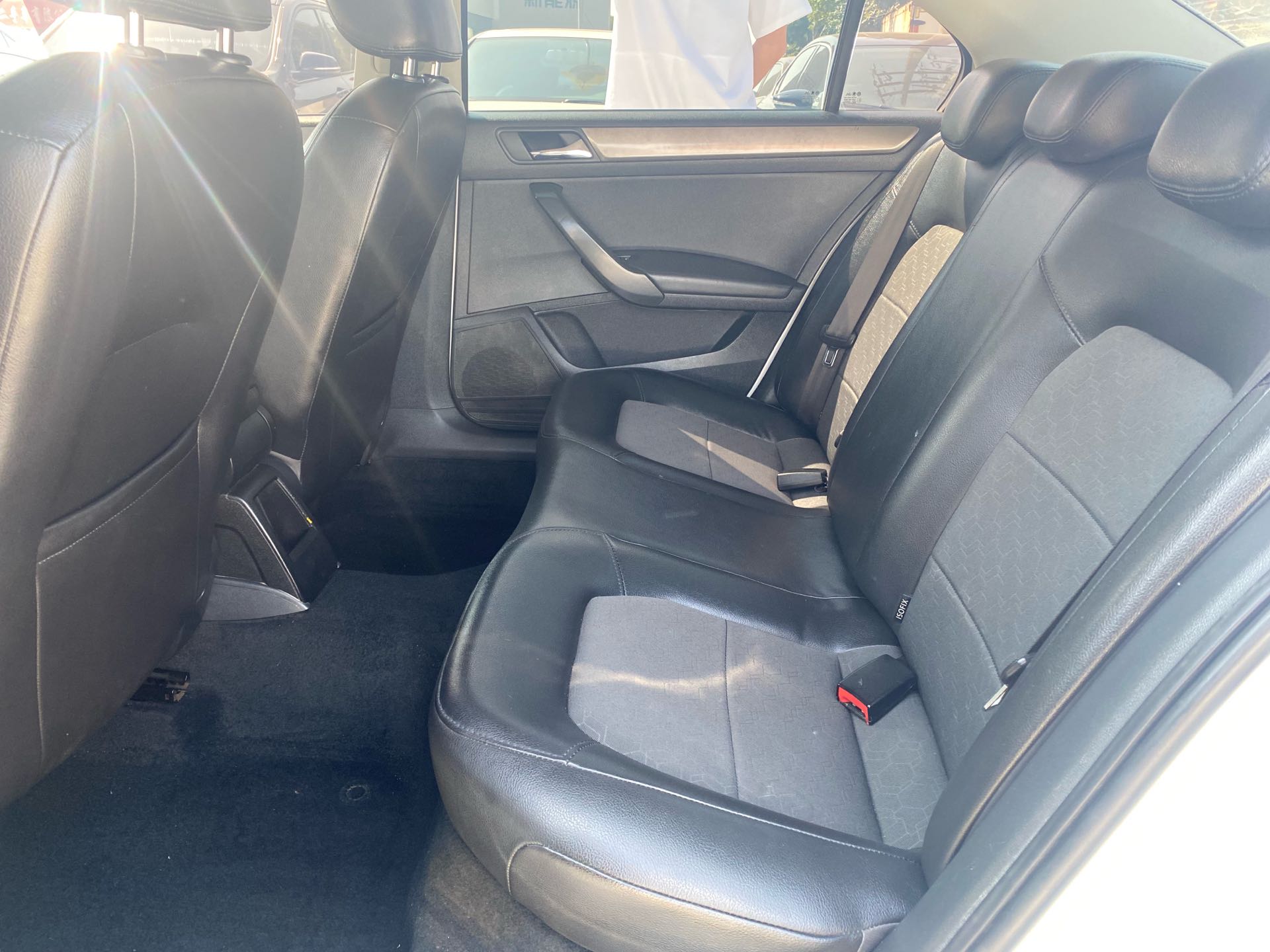 Volkswagen Santana 2016 car image #8