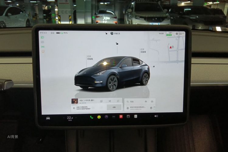 Tesla Model Y 2024 car image #13