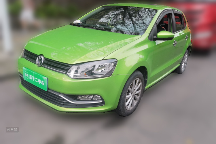 Volkswagen Polo 2015 car image #2