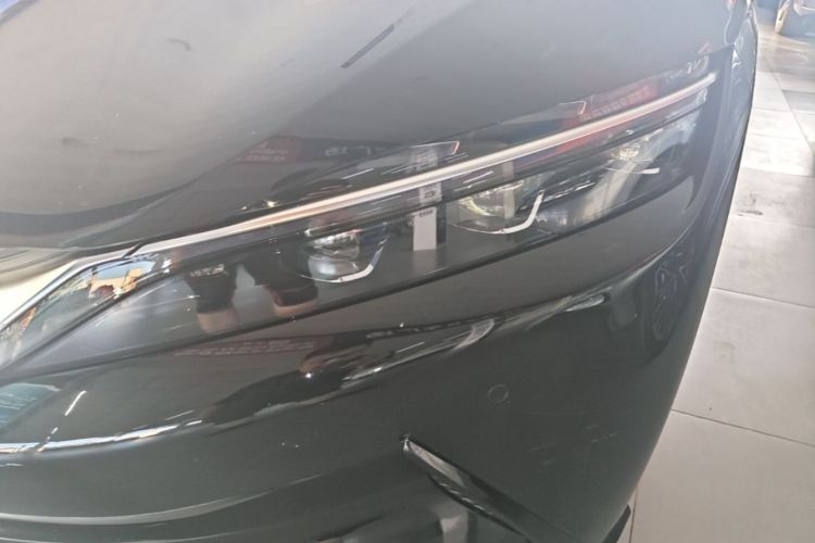 BYD Han 2022 car image #23