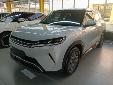 BYD YuanUP 2025 BYD YuanUP 2025 صورة سيارة