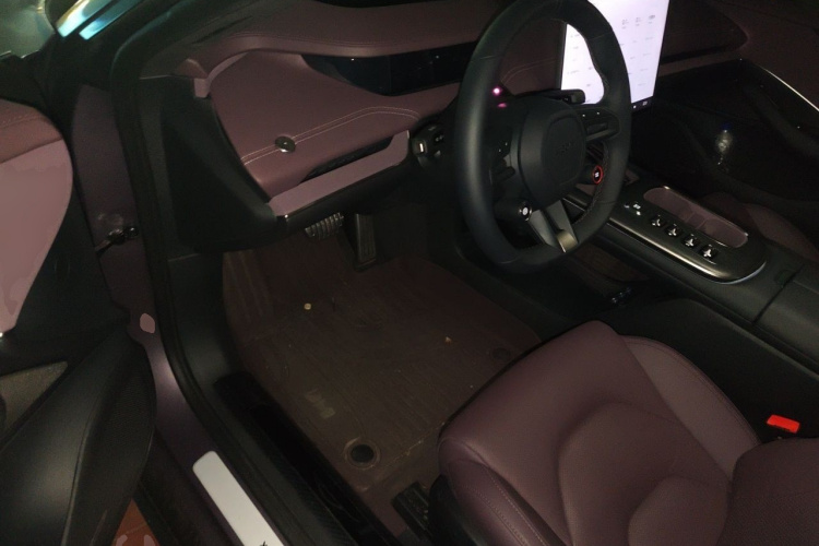 MI SU7 2025 car image #13