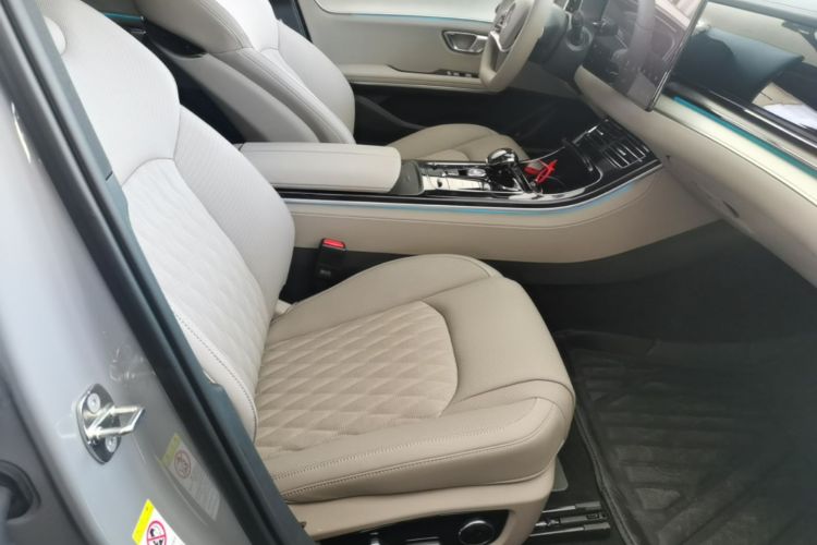 BYD Han 2025 #24 BYD Han 2025 immagine di auto #24