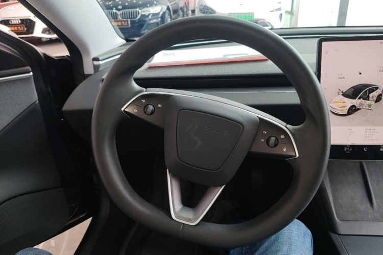Tesla Model 3 2024 #11 Tesla Model 3 2024 immagine di auto #11