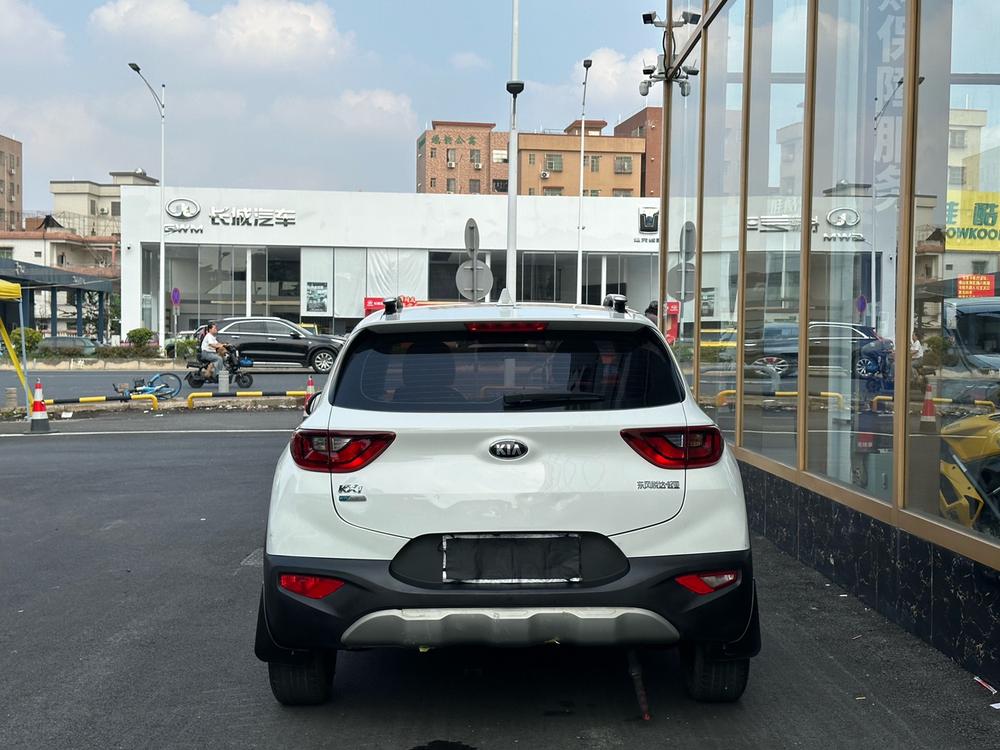 Kia KX1 2018 car image #5