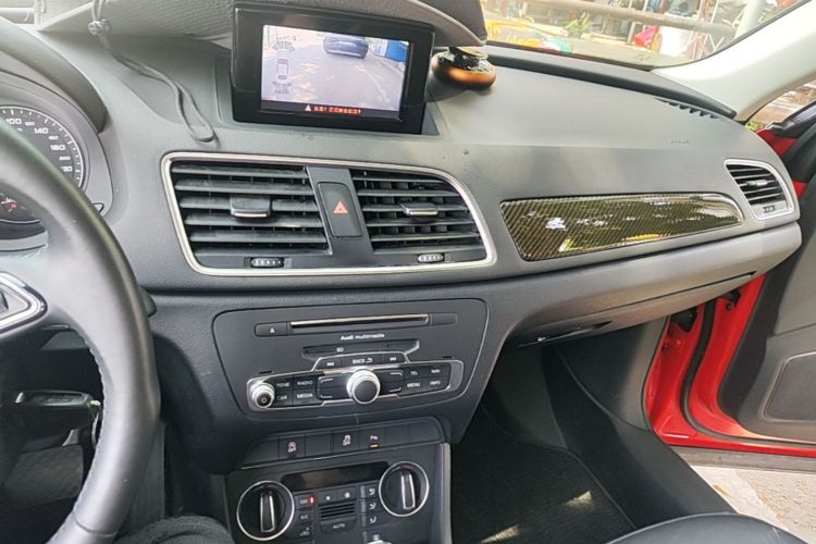 Audi Q3 2019 #13 Audi Q3 2019 car image #13