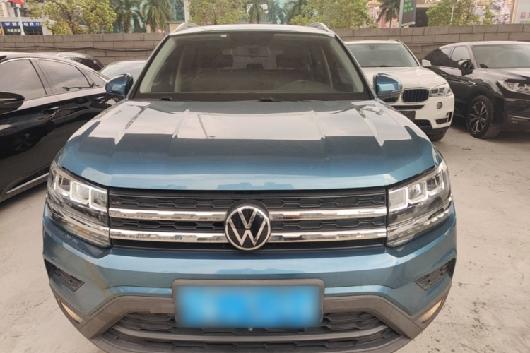 Volkswagen Tharu 2021 car image #3
