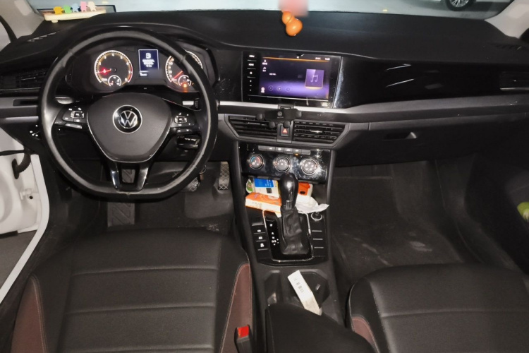 Volkswagen Bora 2022 car image #7