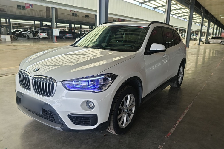 BMW X1 2018 #2 BMW X1 2018 car image #2