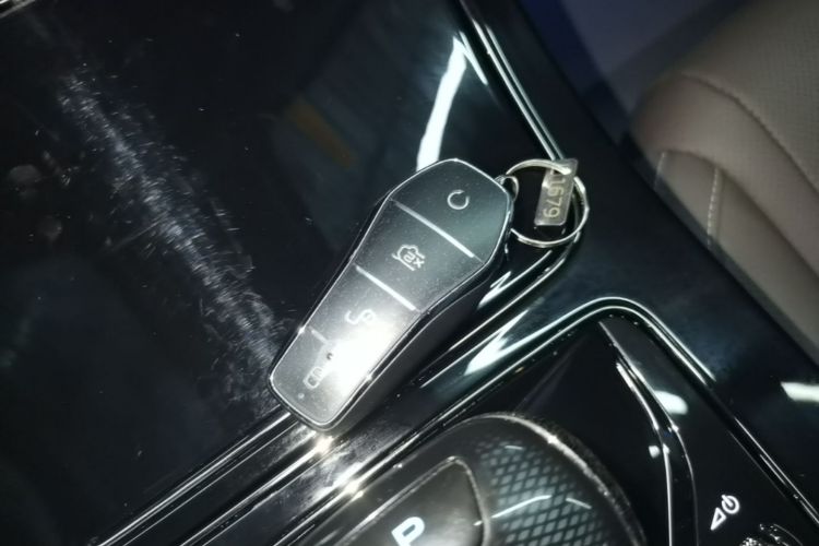 BYD Han 2023 car image #14