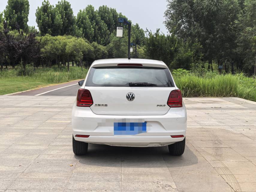 Volkswagen Polo 2015 immagine di auto #7