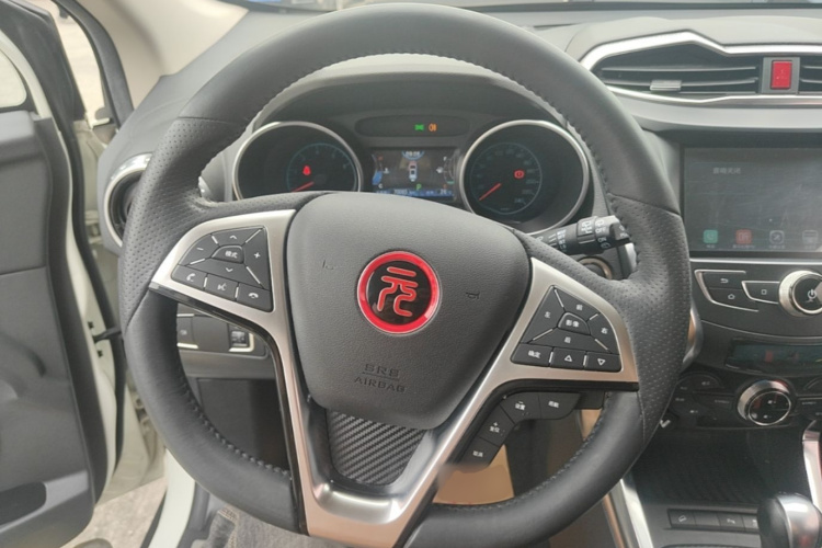 BYD Yuan 2018 #15 BYD Yuan 2018 car image #15