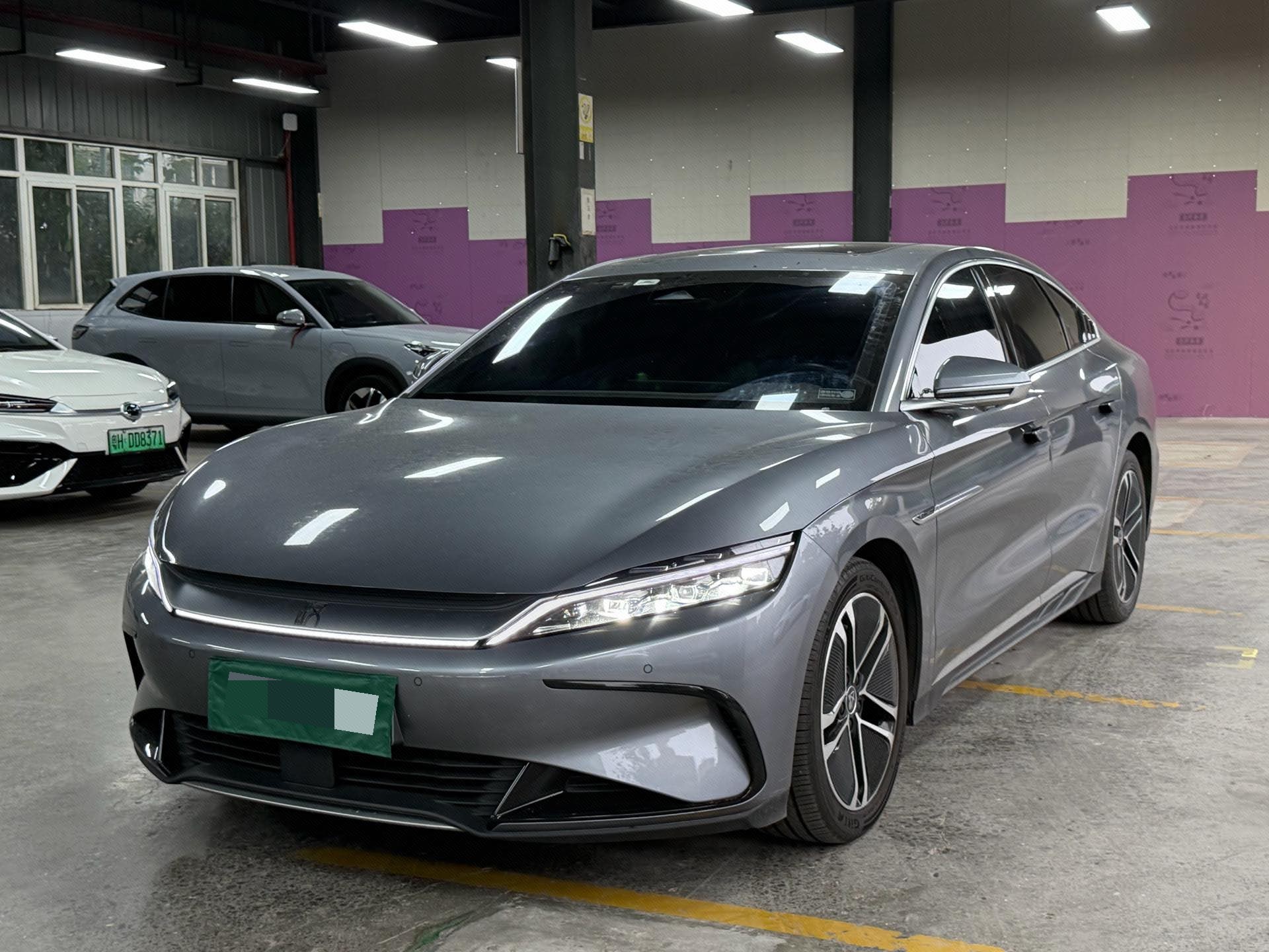 BYD Han 2023 BYD Han 2023 car image