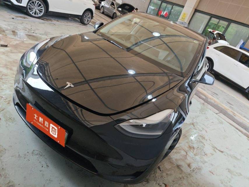 Tesla Model Y 2023 Tesla Model Y 2023 car image