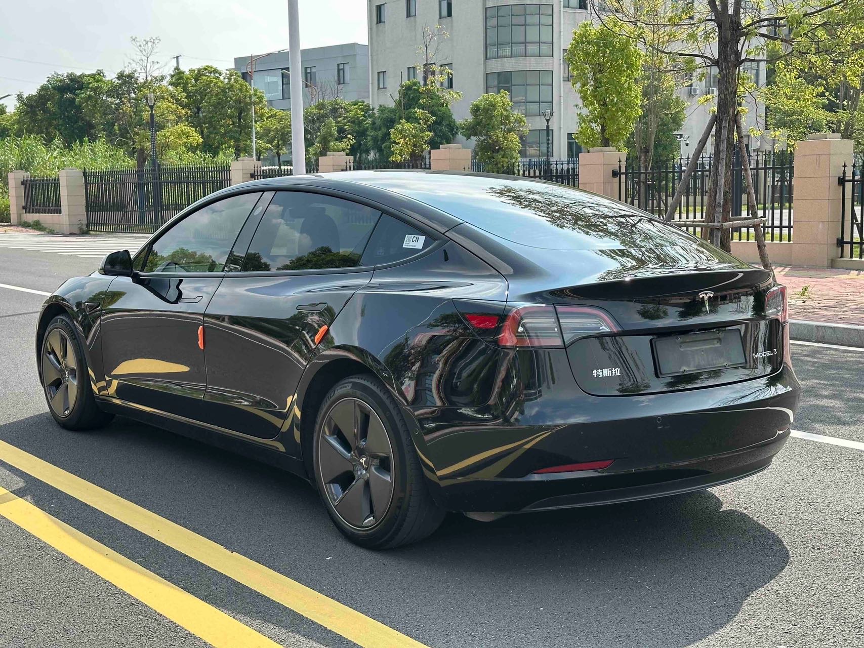 Tesla Model 3 2023 #5 Tesla Model 3 2023 car image #5