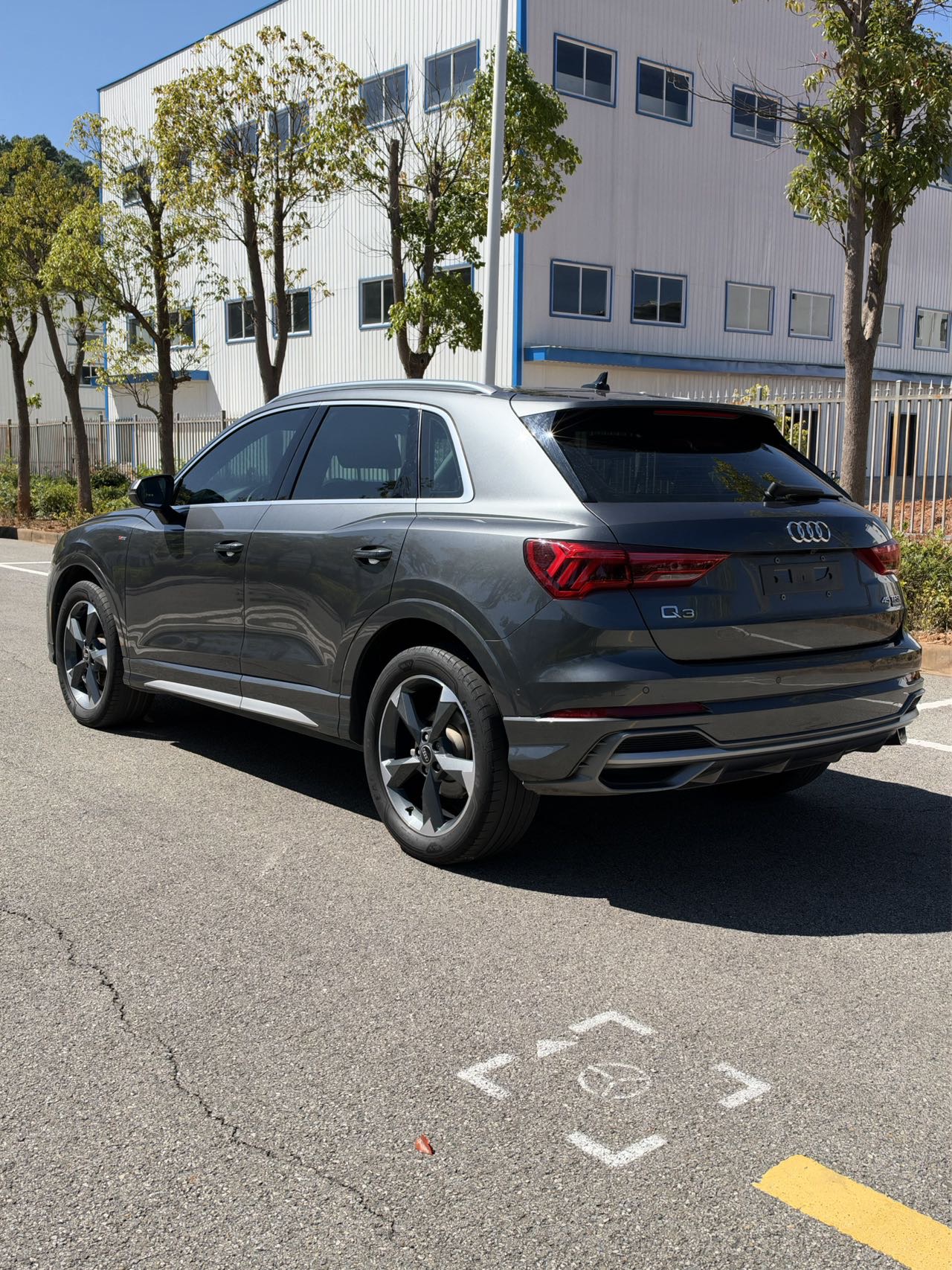 Audi Q3 2021 #5 Audi Q3 2021 car image #5